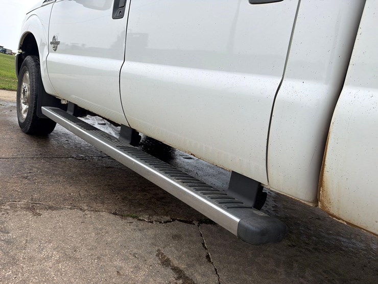2010-ford-f350-image-11
