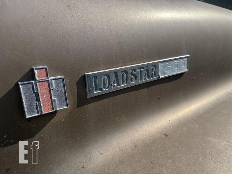 international-grain-truck-image-6