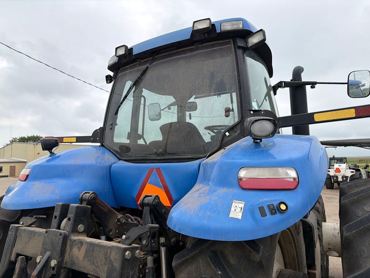 2009-new-holland-t8050-image-22