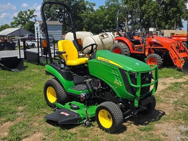 john-deere-1025r-image-2