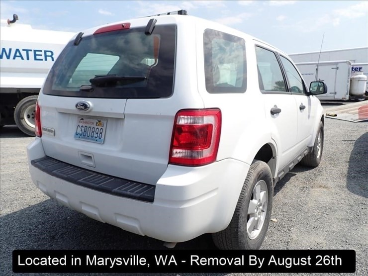 2012-ford-escape-image-11