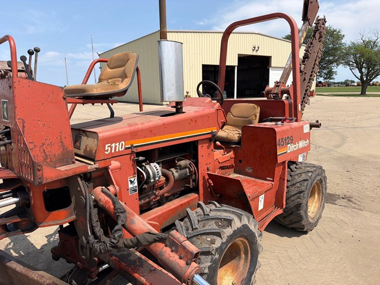 ditch-witch-5110-image-16