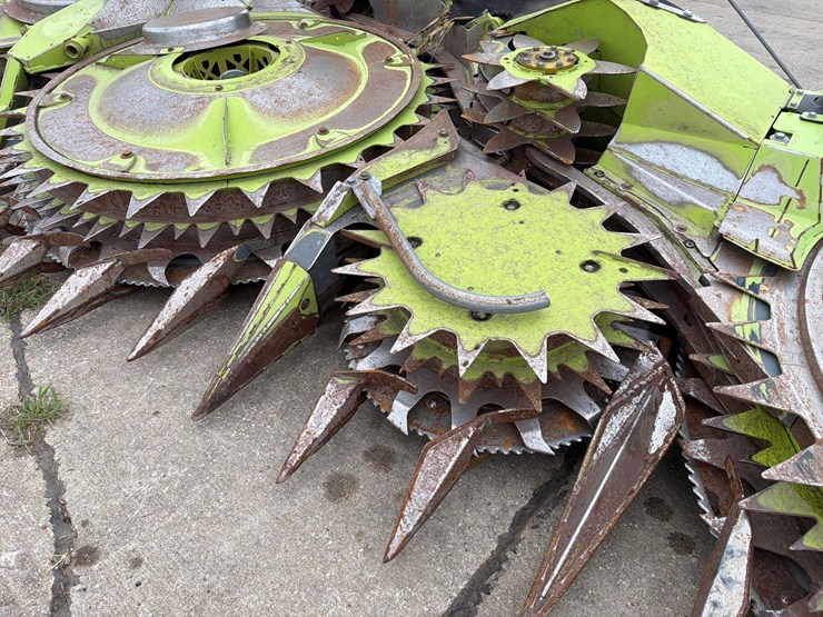 2019-claas-orbis-750-image-24