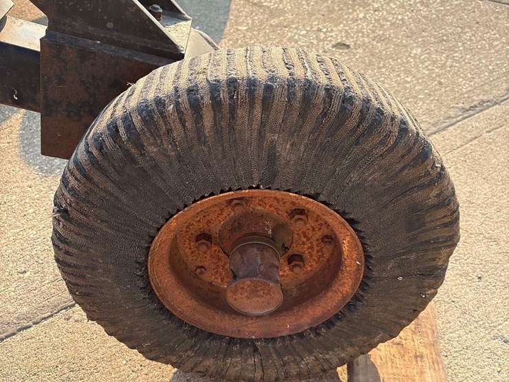 bush-hog-2620-image-28