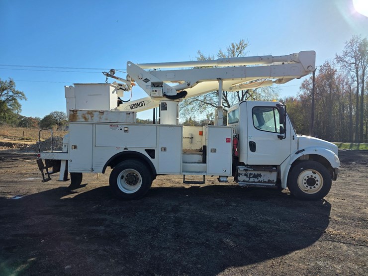 2014-freightliner-bucket-truck-image-5