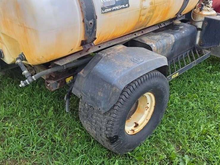 2004-toro-multi-pro-5700d-image-16