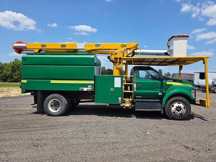 2017-ford-f750-image-2