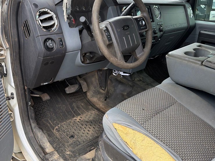 2015-ford-f250-image-26