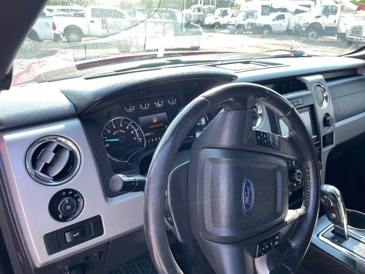 2011-ford-f150-image-47