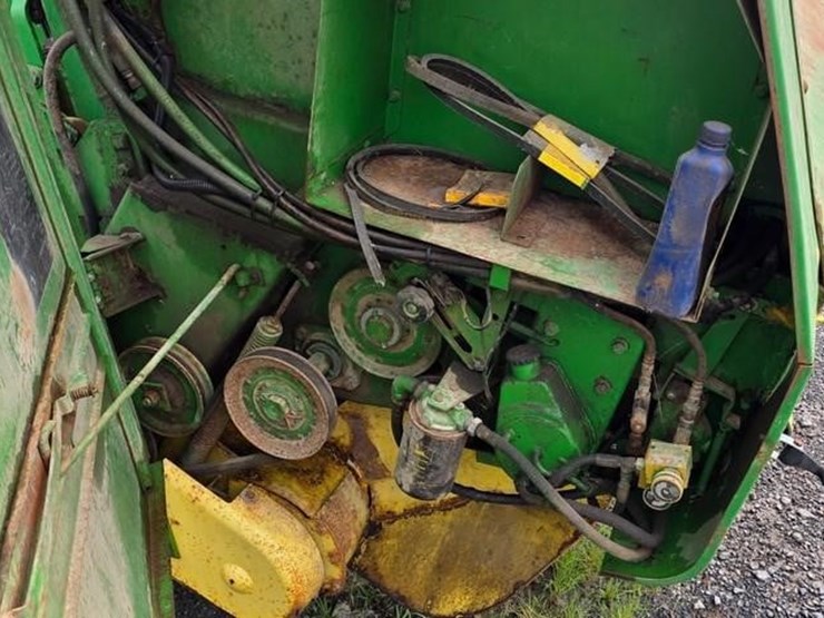 1991-john-deere-535-image-22