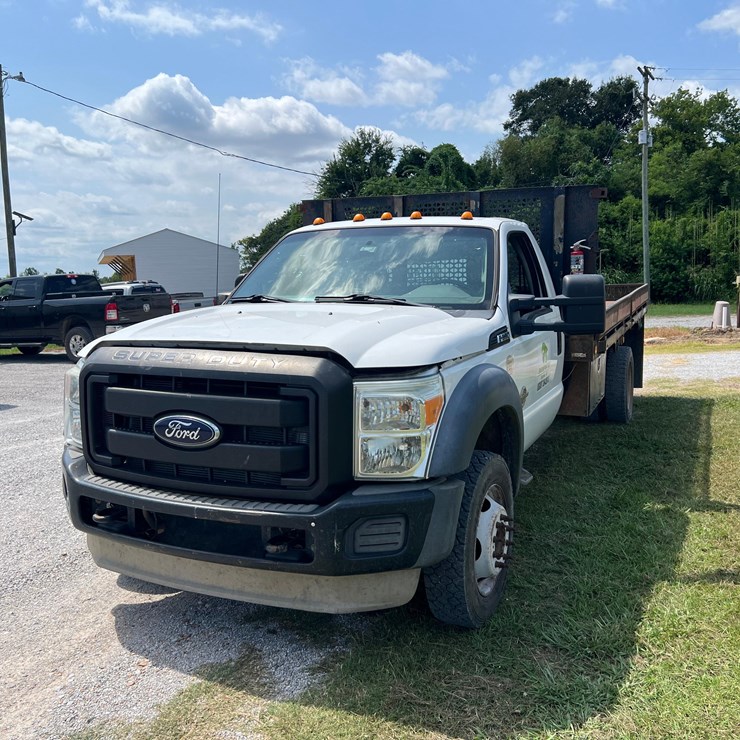 F-550 14' FLAT BED