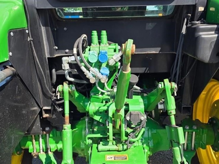 john-deere-5100e-image-28