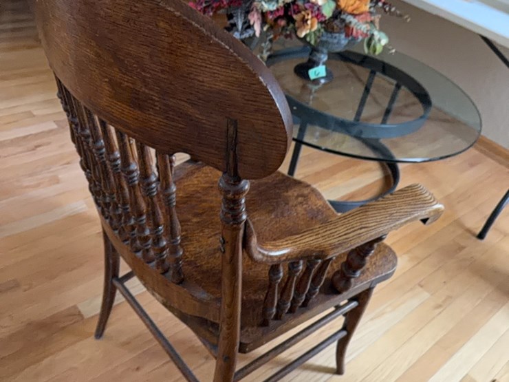 antique-oak-sitting-chair,-excellent-condition-image-13