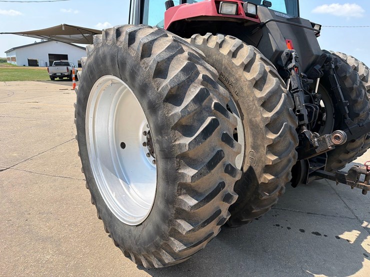 case-ih-7130-image-7