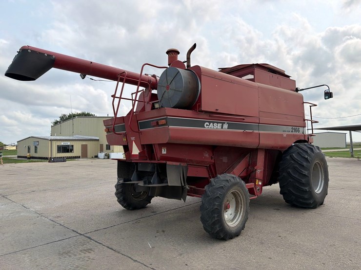 case-ih-2166-image-4
