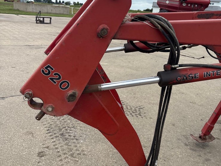 case-ih-520-image-3