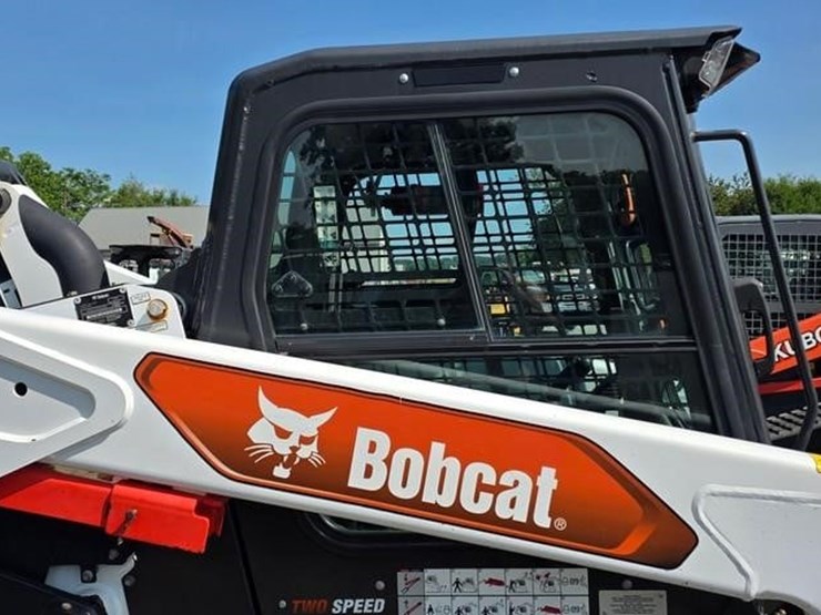2020-bobcat-s76-image-13