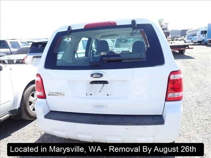 2012-ford-escape-image-16