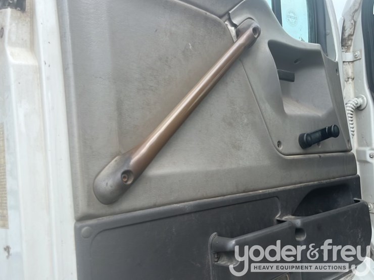 2000-sterling-lt9500-image-23