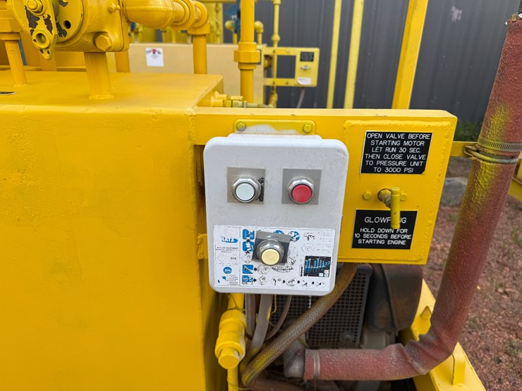 meyer-3k-wp-diesel-powered-4-station-accumulator-closing-unit,-skidded-image-9