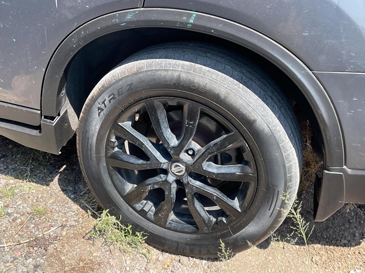 2018-nissan-rogue-image-8