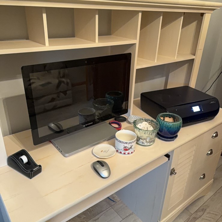 Printer, flatscreen monitor, other miscellaneous for office desk