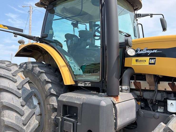 2011-challenger-mt675c-image-19