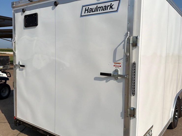 2020--haulmark-grizzly-hd-8-1/2ft-x-24ft-enclosed-trailer----like-new-image-23