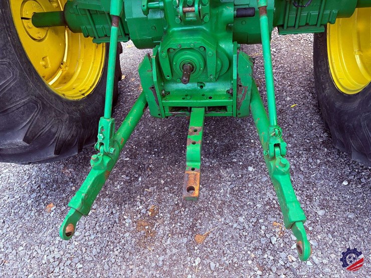 john-deere-2840-image-41