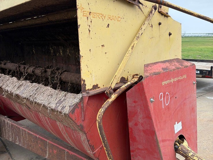 new-holland-365-manure-spreader-slinger-image-14