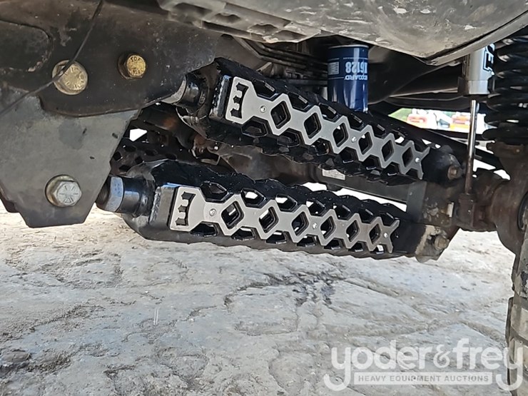 2019-ford-f250-xl-image-12