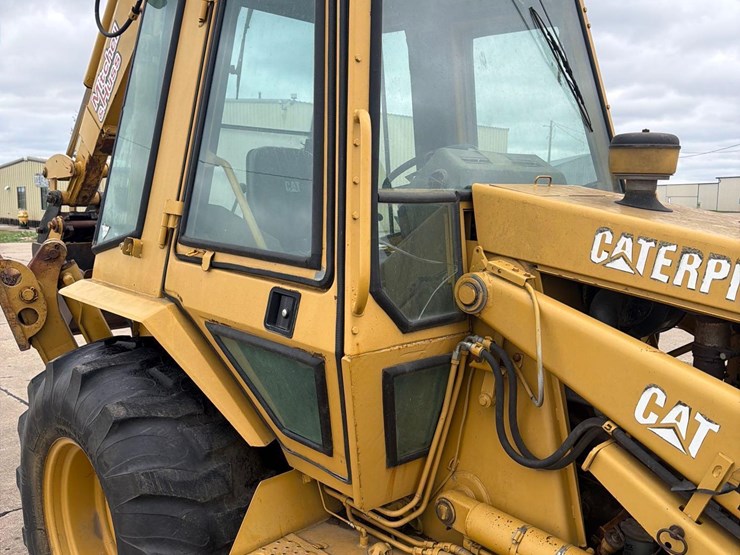 caterpillar-416-image-20