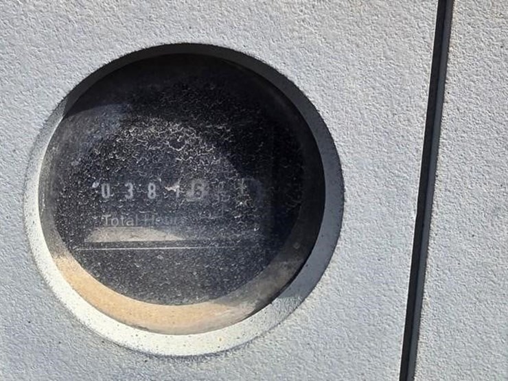 ingersol-rand-185-air-compressor-image-16