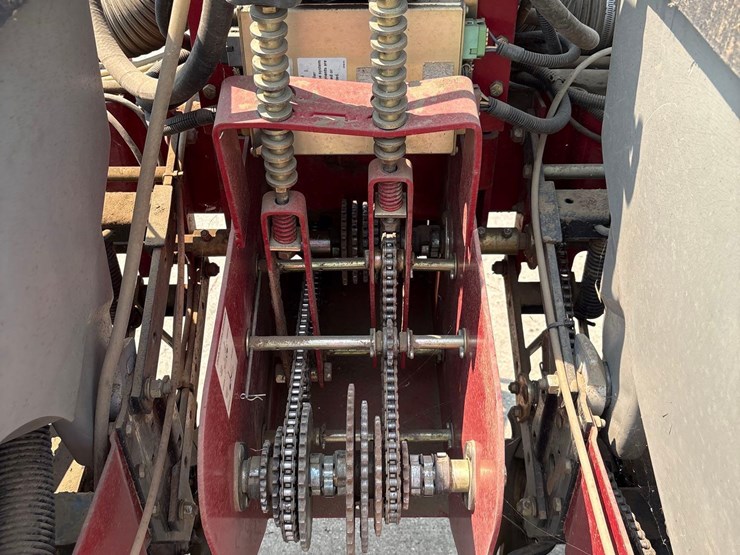 case-ih-1200-image-8
