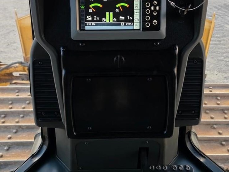 2017-caterpillar-d5k2-xl-image-76