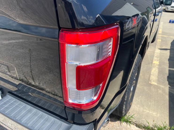 ford-f150-lariat-image-23
