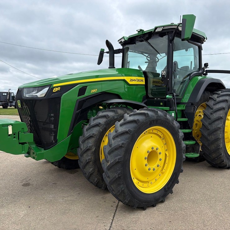 2022 JOHN DEERE 8R 280