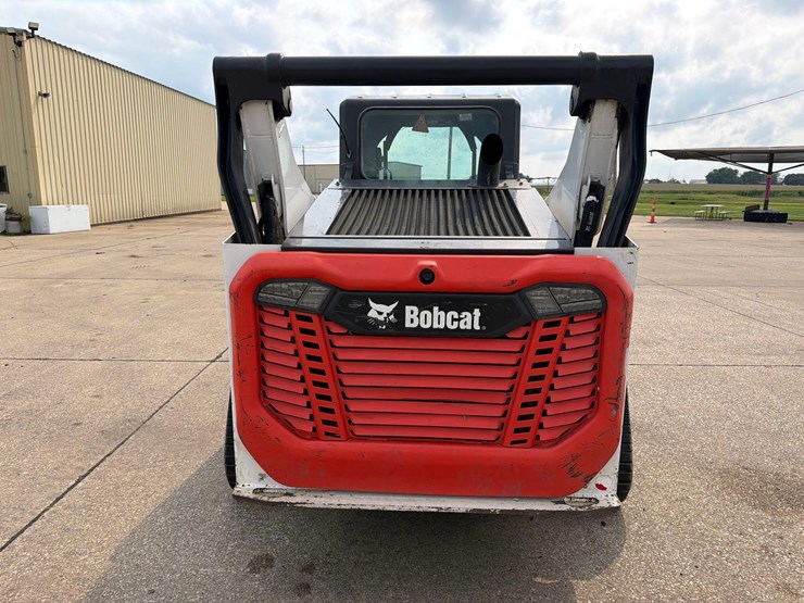 2021-bobcat-t76-image-3