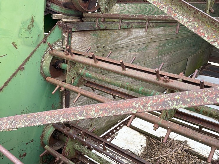 john-deere-125-image-24