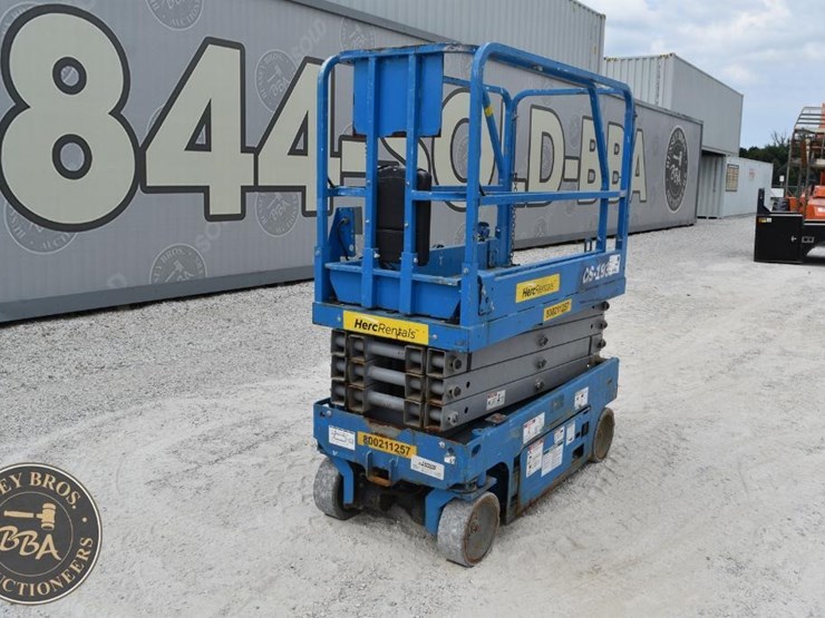 2018-genie-gs1930-image-1