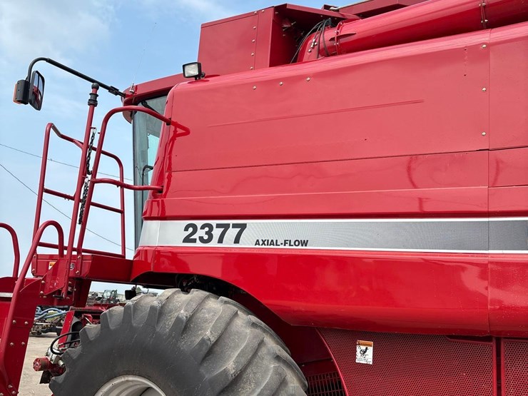 2005-case-ih-2377-image-9