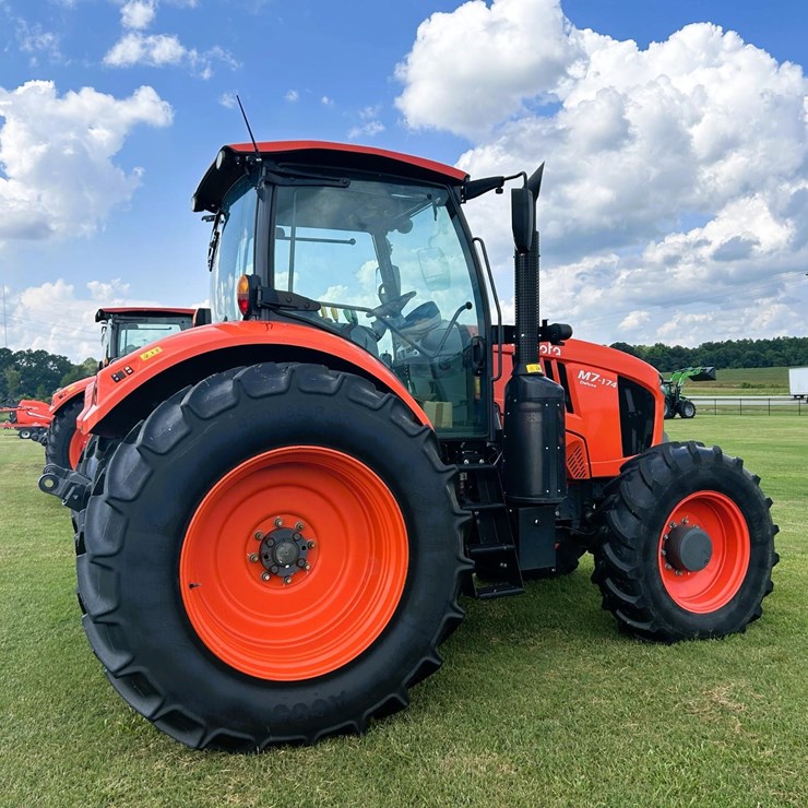 2024 KUBOTA M7-174