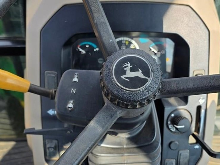 john-deere-5055e-image-68