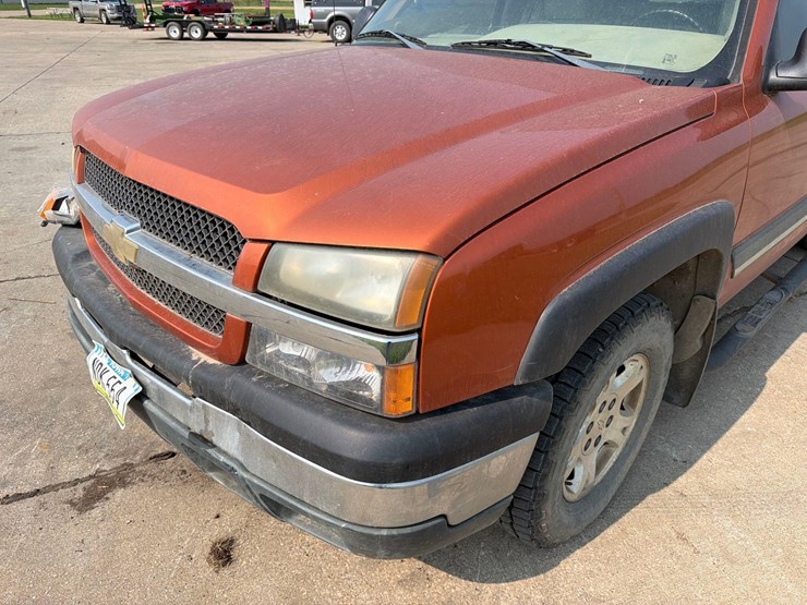 2005-chevy-avalache-1500-pickup-image-23