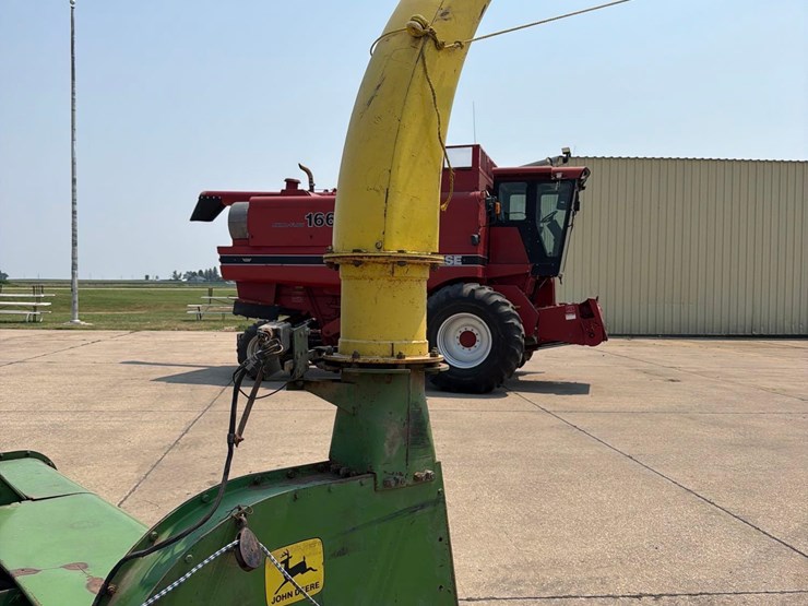 john-deere-3800-image-13