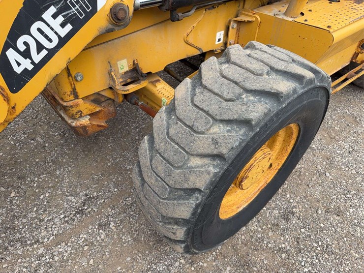 caterpillar-420e-it-image-20