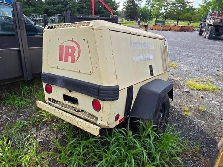 ingersol-rand-185-air-compressor-image-4