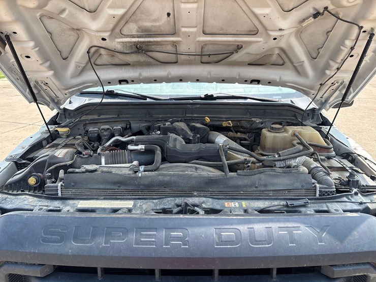 2015-ford-f350-image-49