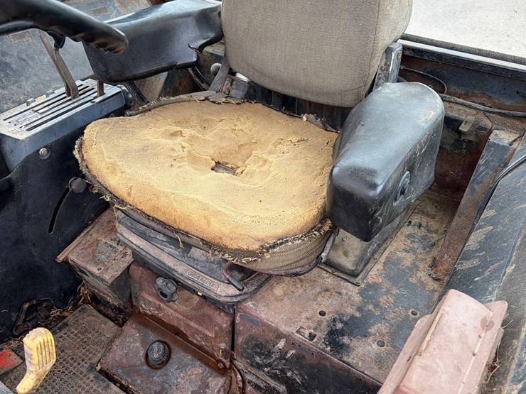 john-deere-3155-image-36