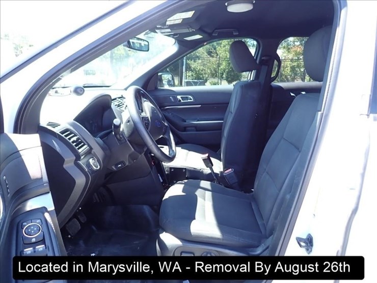 2017-ford-explorer-image-4